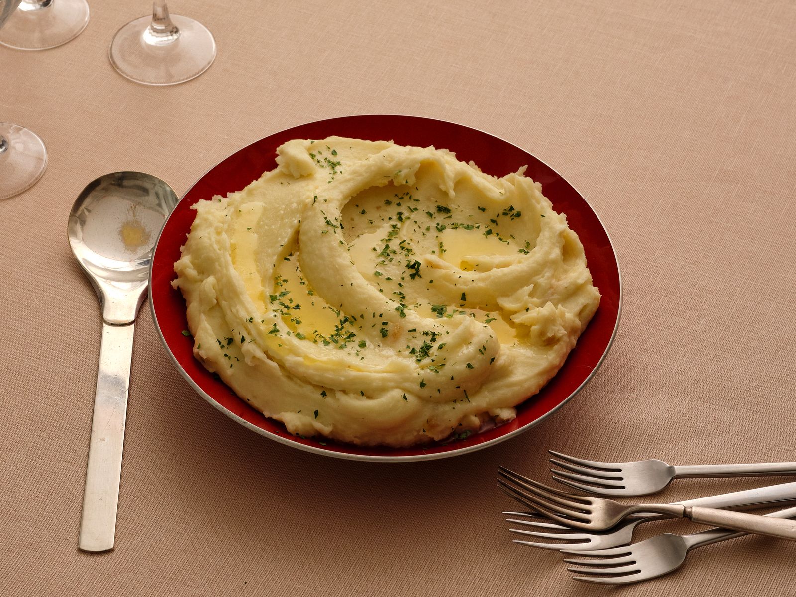 The Best Mashed Potatoes Are Made With Russets
