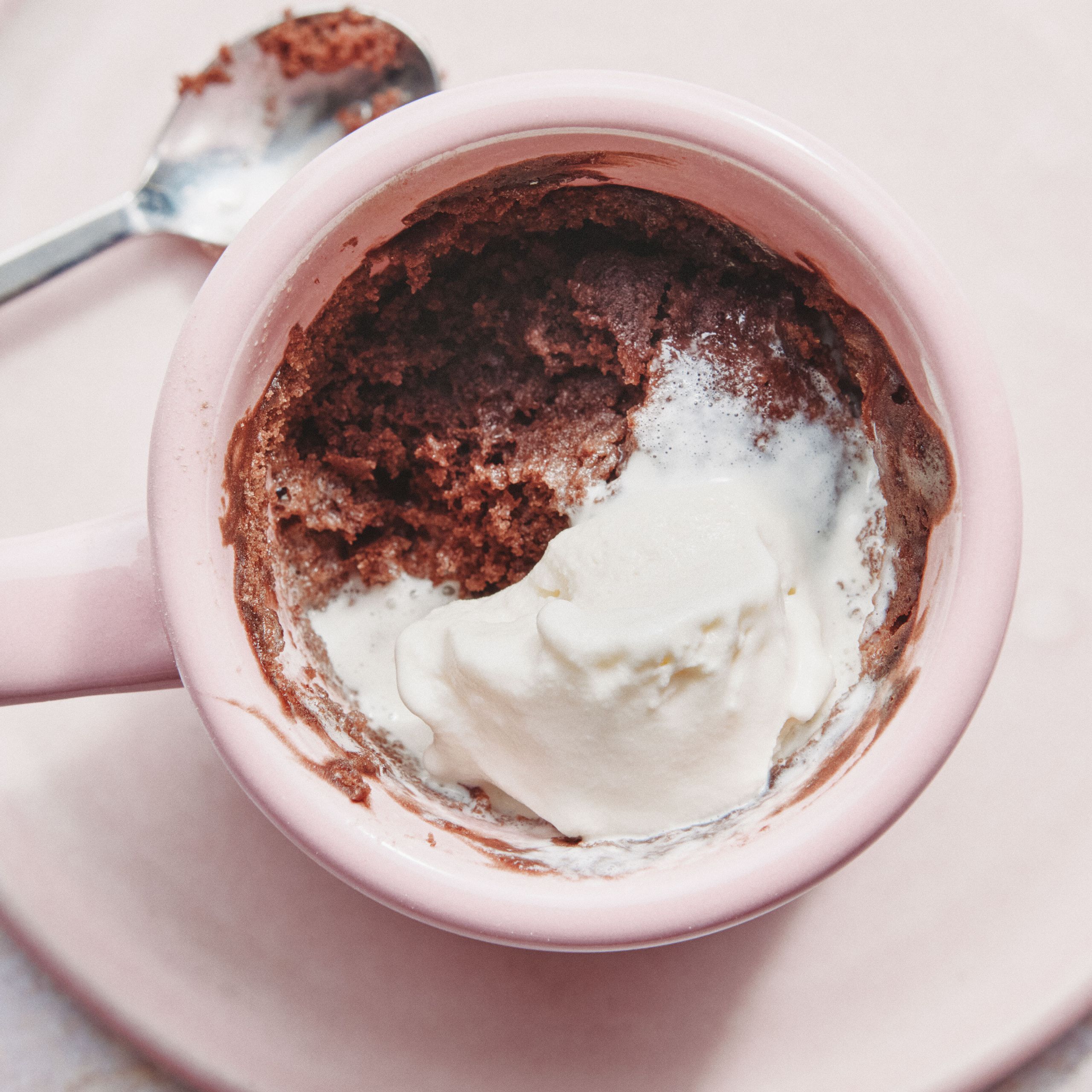 5-Minute Chocolate Mug Cake